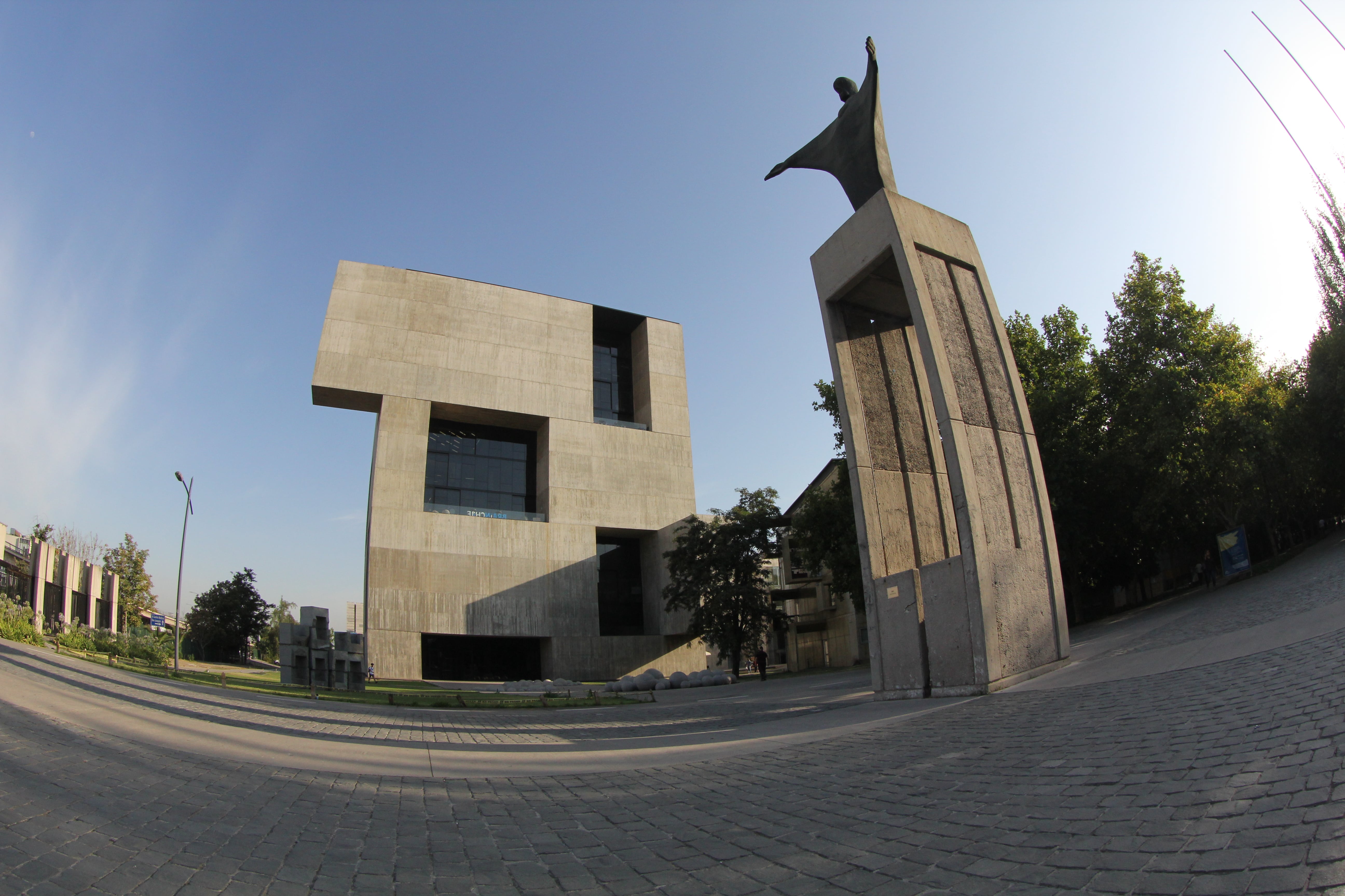 Cursos y diplomados UC