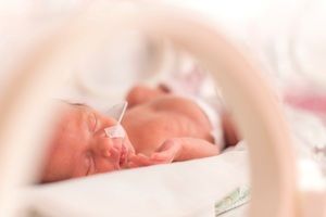 Abordaje neurokinesiológico e interdisciplinario en contexto neonata