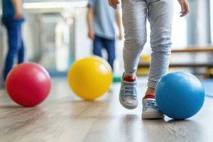 Abordaje kinesiológico del dolor crónico en la población pediátrica