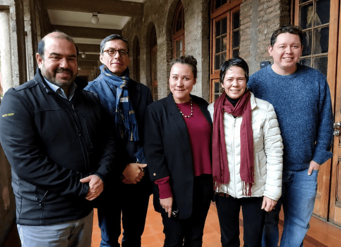 Fernando Saavedra, director de Educación Continua, U. Santo Tomás; Guillermo Olivares, coordinador ejecutivo de la Red Universitaria de Educación Continua de Chile; Valentina Segovia, directora comercial de Educación Continua UC; Luz Montero, consultora y exdirectora de Educación Continua UC, y Cristóbal Hollstein, director de Educación Continua, Universidad de Artes, Ciencias y Comunicación (Uniacc).