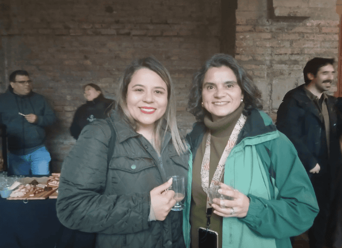 Michelle Herve, coordinadora académica, Escuela de Trabajo Social, UC; Valeria Corro, coordinadora académica, Subdirección de Asuntos Académicos de Educación Continua UC.